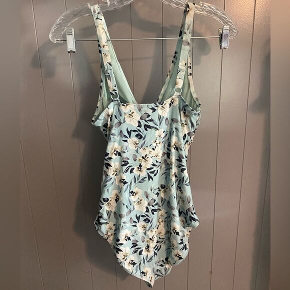 NipTuck Womens Blue Floral Multi Fit Cup One Piece Swimsuit - Picture 5 of 5